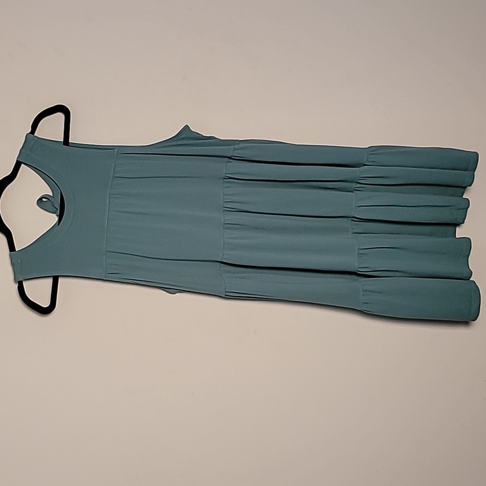 Treasure & Bond Sage Pique Knit Tiered Dress Sz L Beachy Vacation Resort